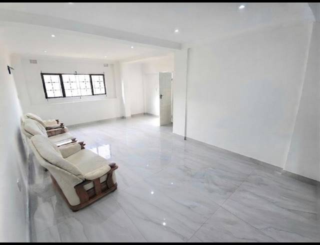 1 BEDROOM PROPERTY TO RENT IN RESERVOIR HILLS